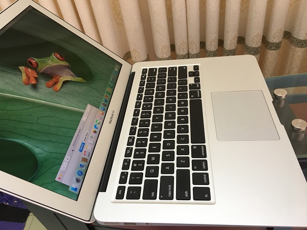 Macbook Air i7 (2020)