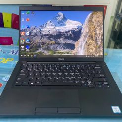 Dell Latitude 7390 Core i5/ Ram 8GB/ SSD 256GB/ 13.3 inch FHD/ Hàng chuẩn nội địa